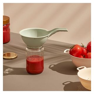 Χωνί σάλτσας με λαβή νο.09209